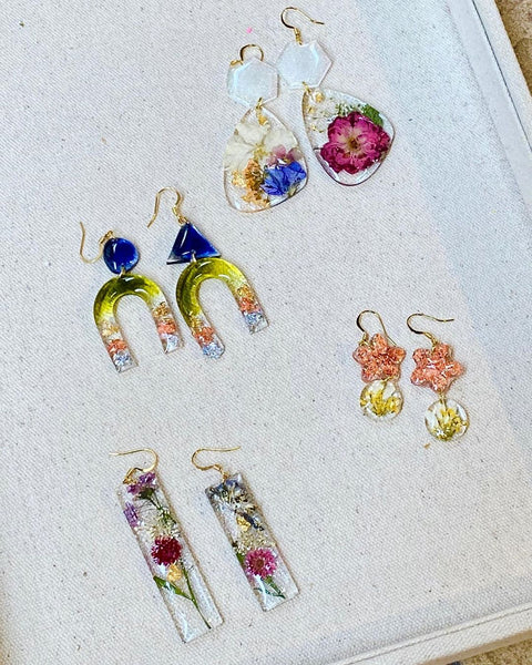 Clear Acrylic Shapes for Resin Doming