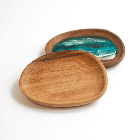 Natural Acacia Wood Pebble Dish