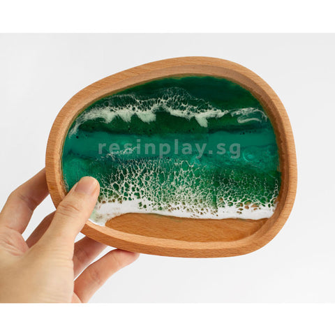 Natural Beech Wood Pebble Dish