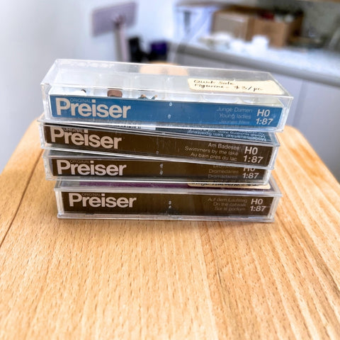 SAMPLE SALE - Original Preiser Mini Figurines