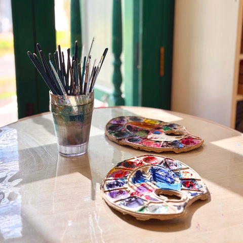 Book a CraftDesk by the Hour (Min. 2 Hrs)