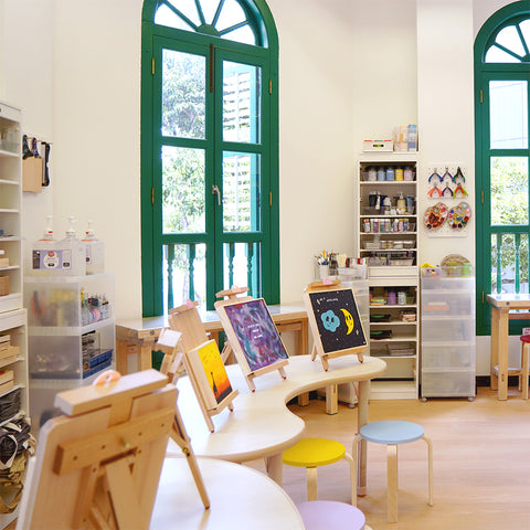 Book a CraftDesk by the Hour (Min. 2 Hrs)