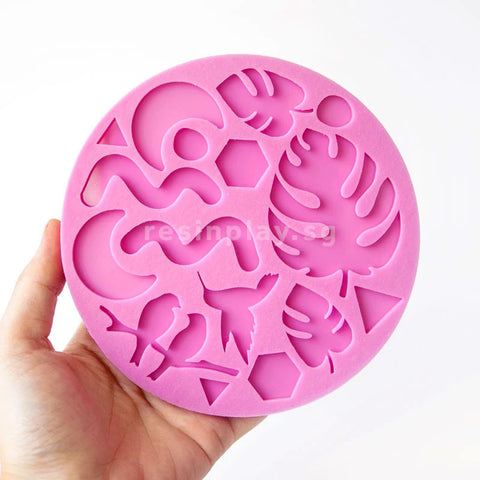 Mould Making and Resin Casting for Jewellery - 3Hrs